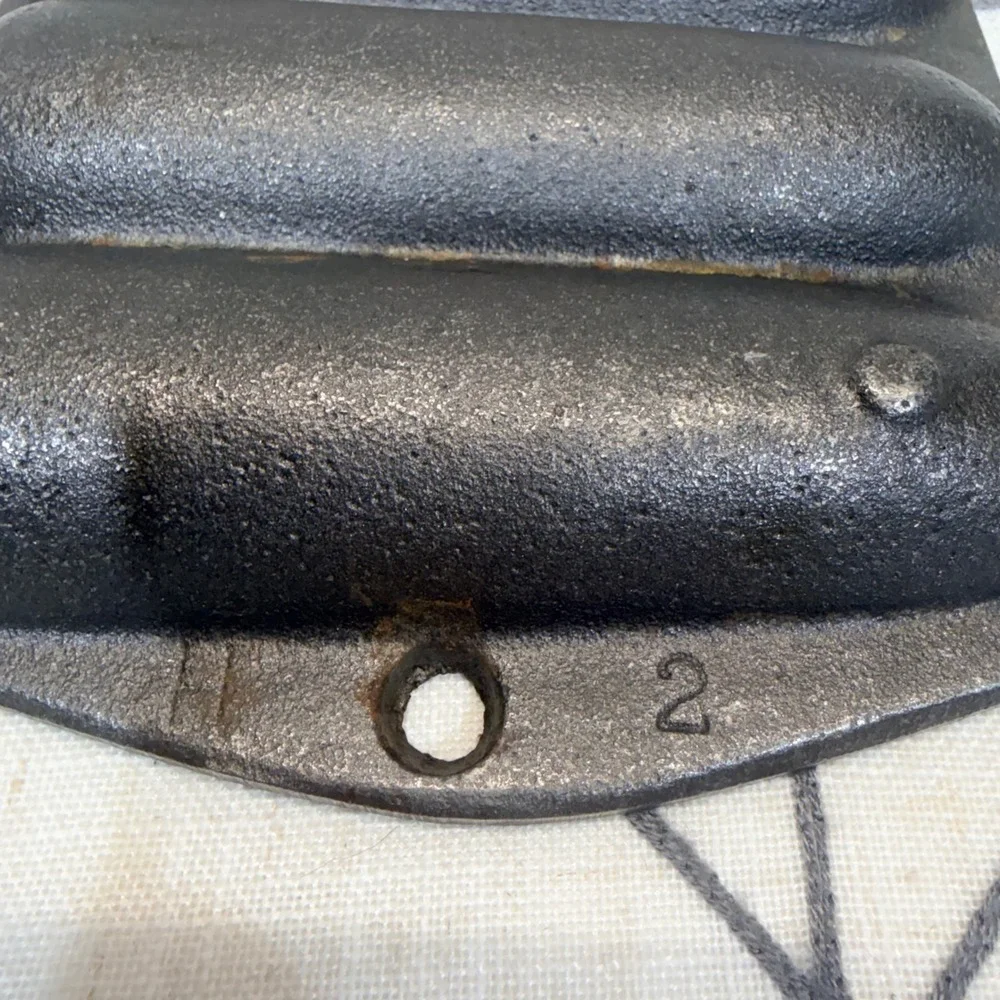 Unbranded Cast Iron Cornstick Pan 12.5